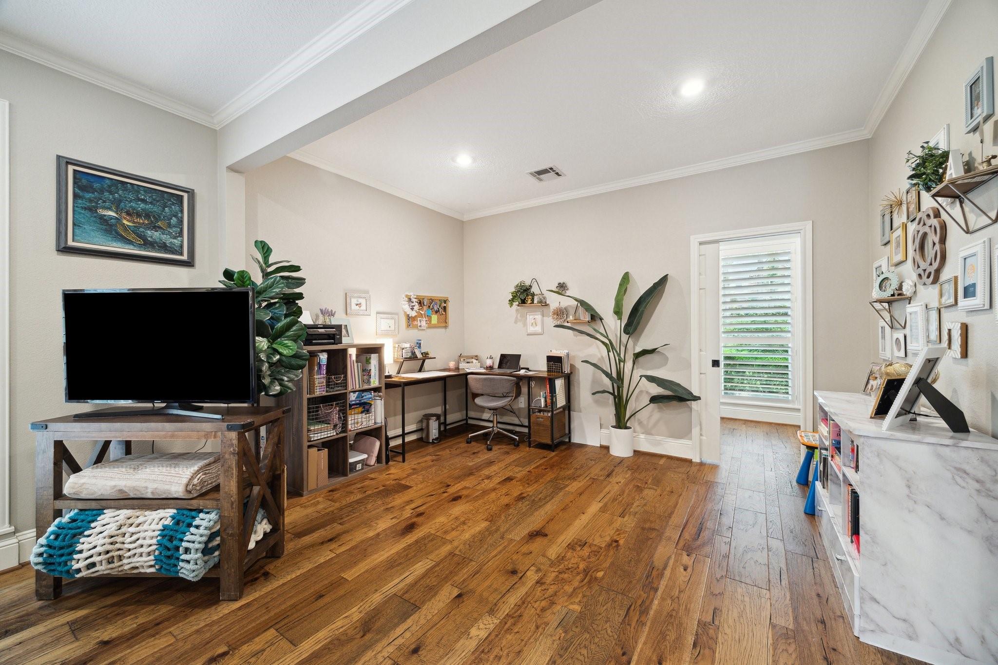 2602 Kings Forest Drive