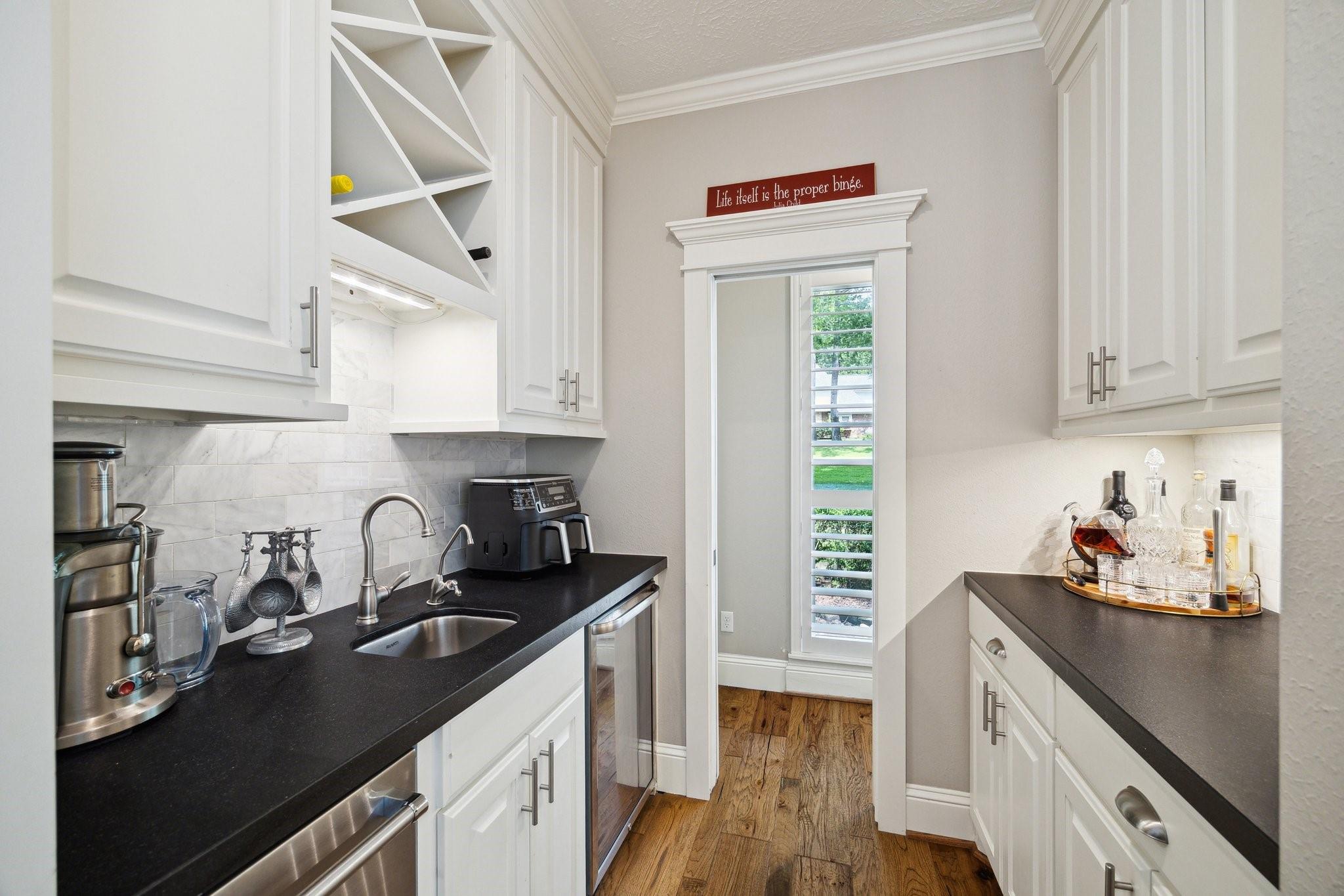 2602 Kings Forest Drive