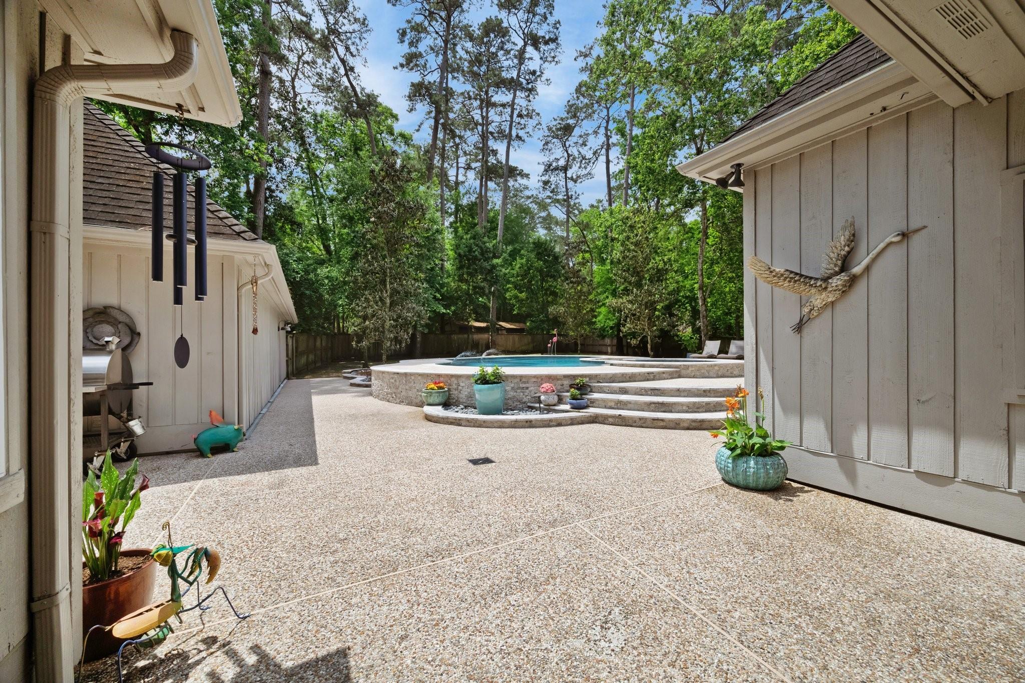 2602 Kings Forest Drive