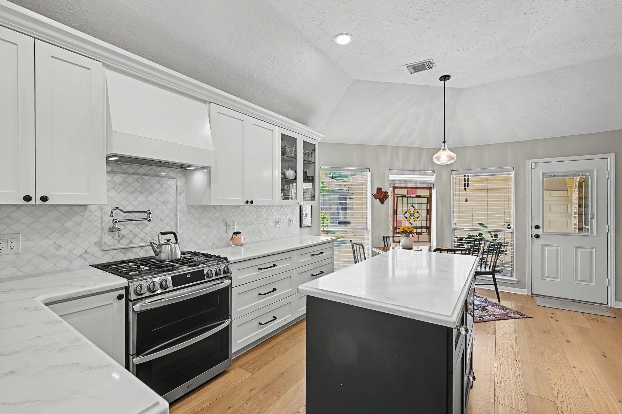 933 Mystic Village Lane