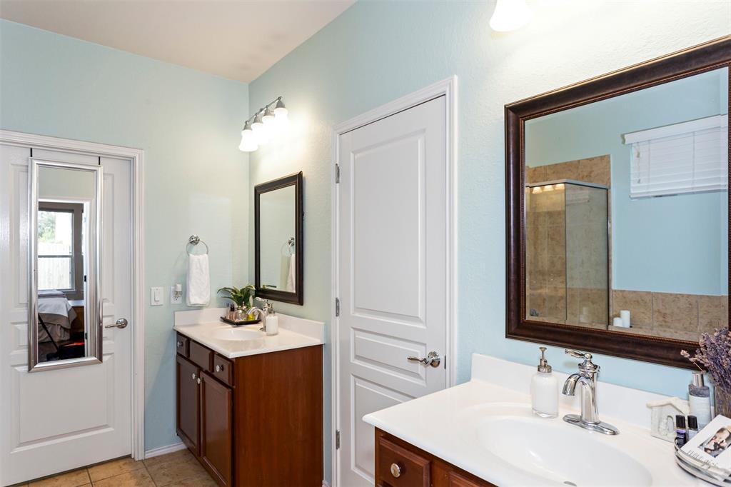 6014 Bridgeside Lane