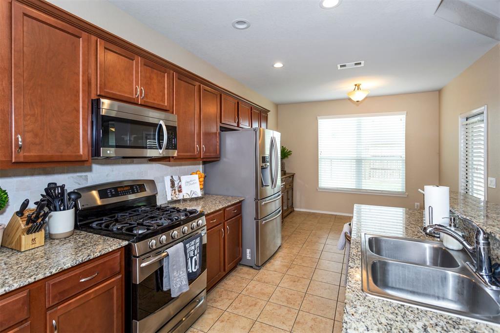 6014 Bridgeside Lane