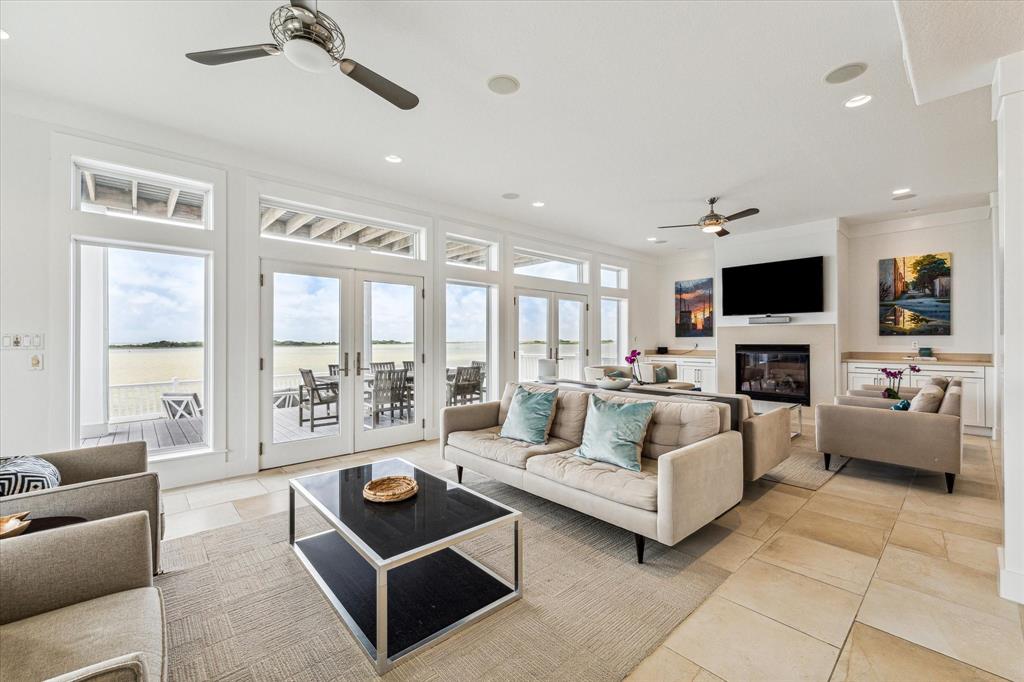1401 Palmetto