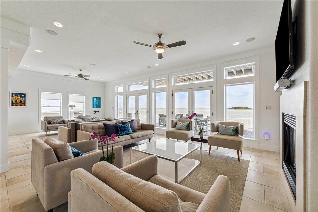 1401 Palmetto