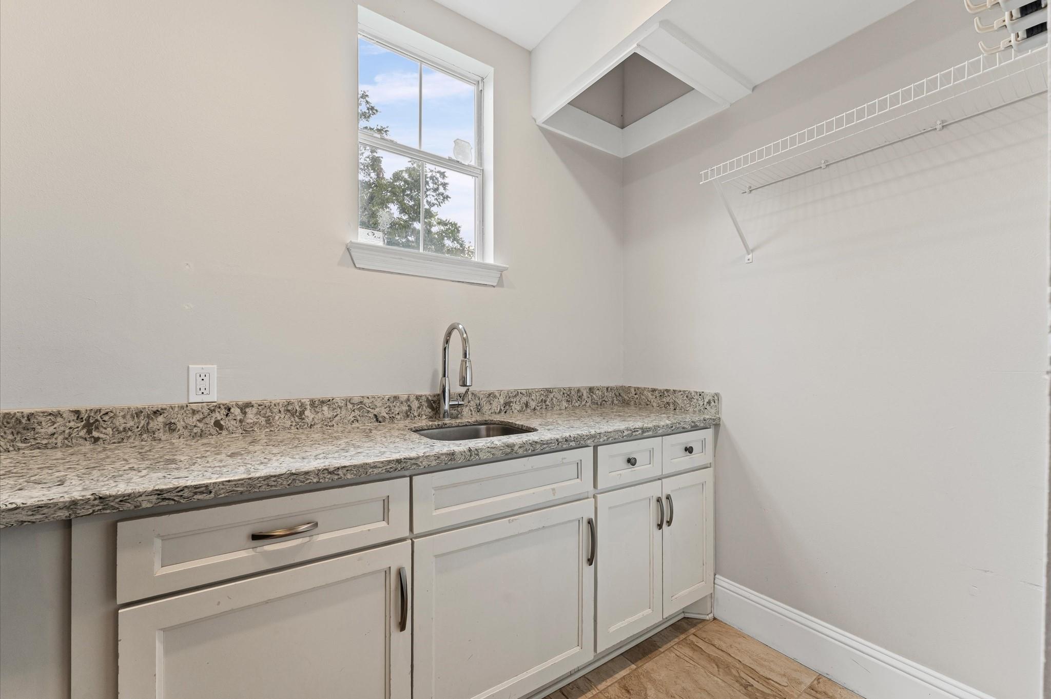 4303 Jonathan Street