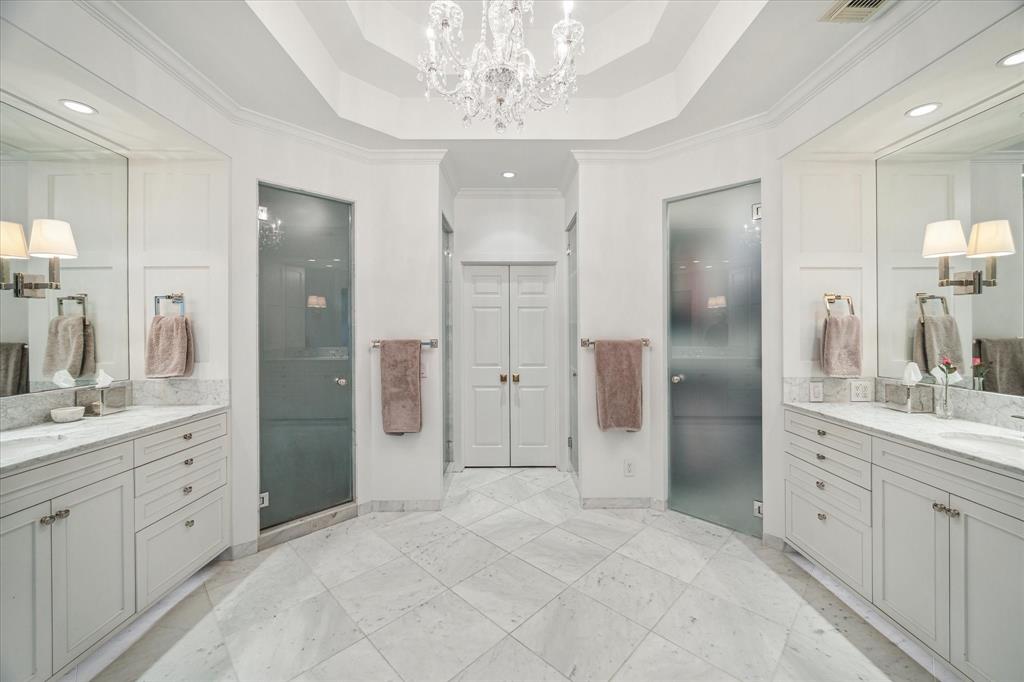 4105 Villanova Street