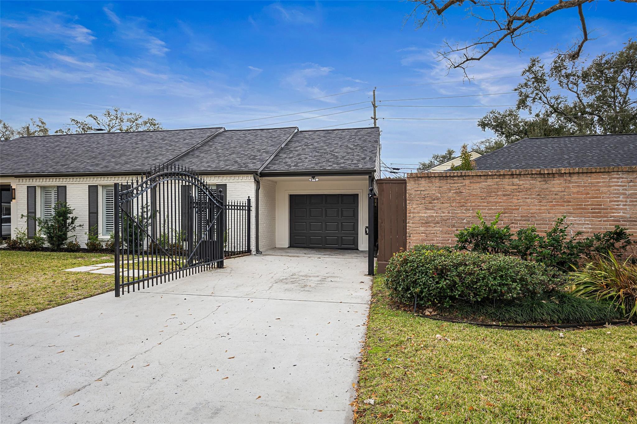 6143 Ella Lee Lane