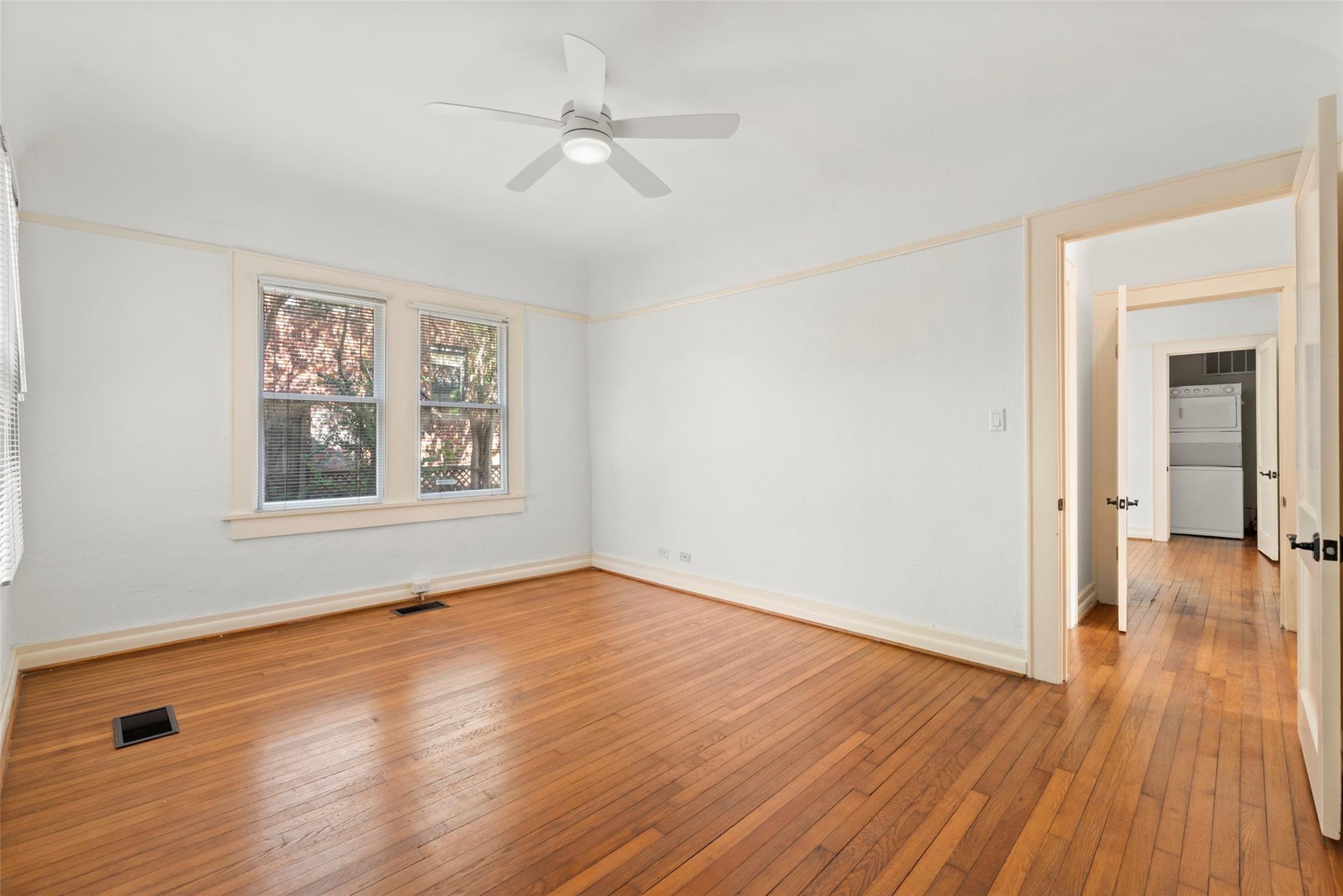 1516 Bonnie Brae Street # 1