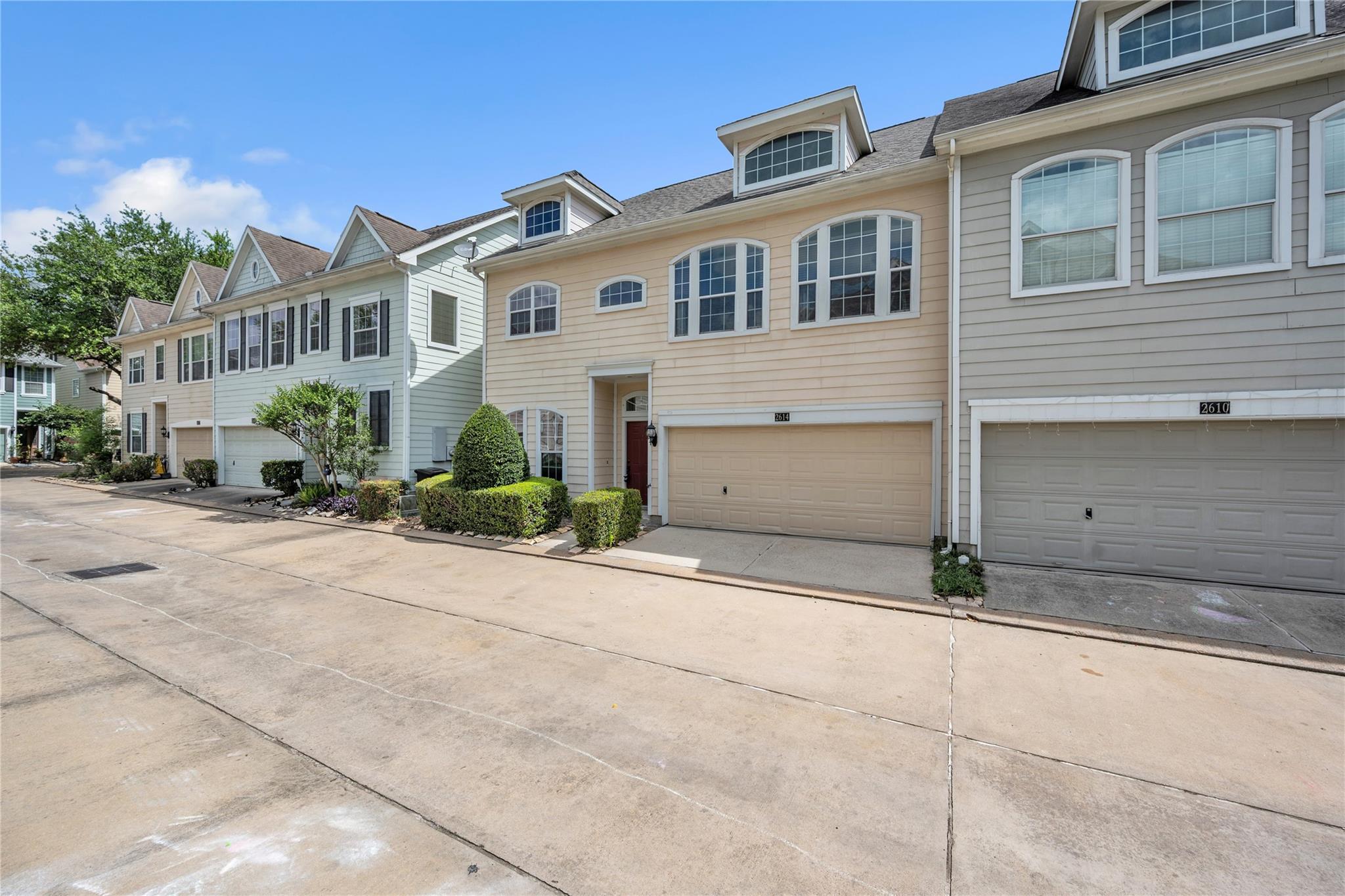 2614 Shady Acres Court