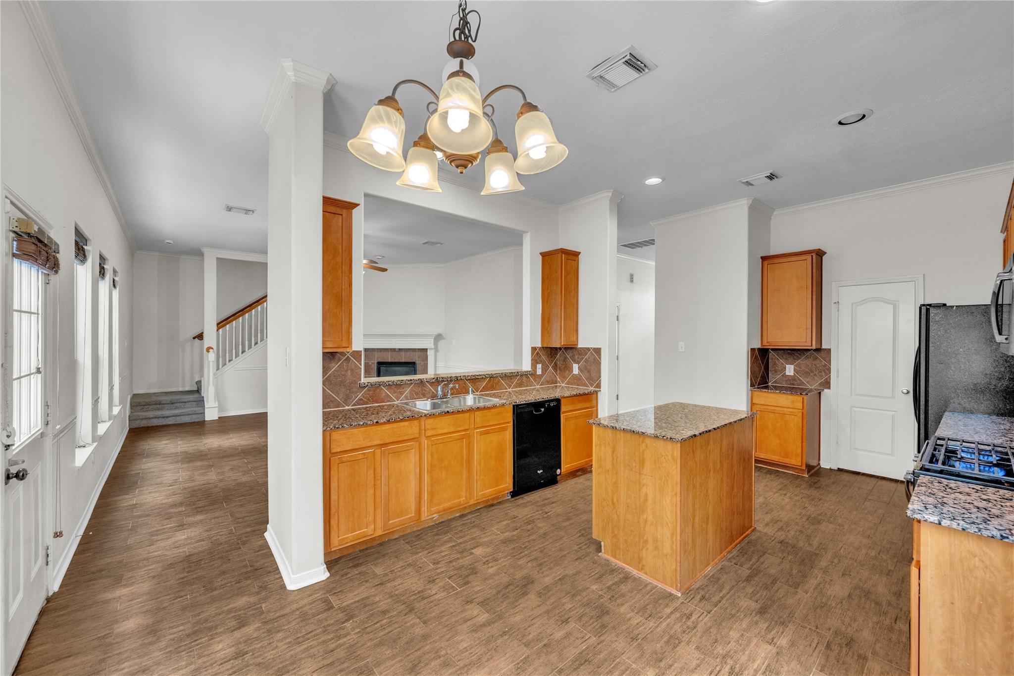 2614 Shady Acres Court