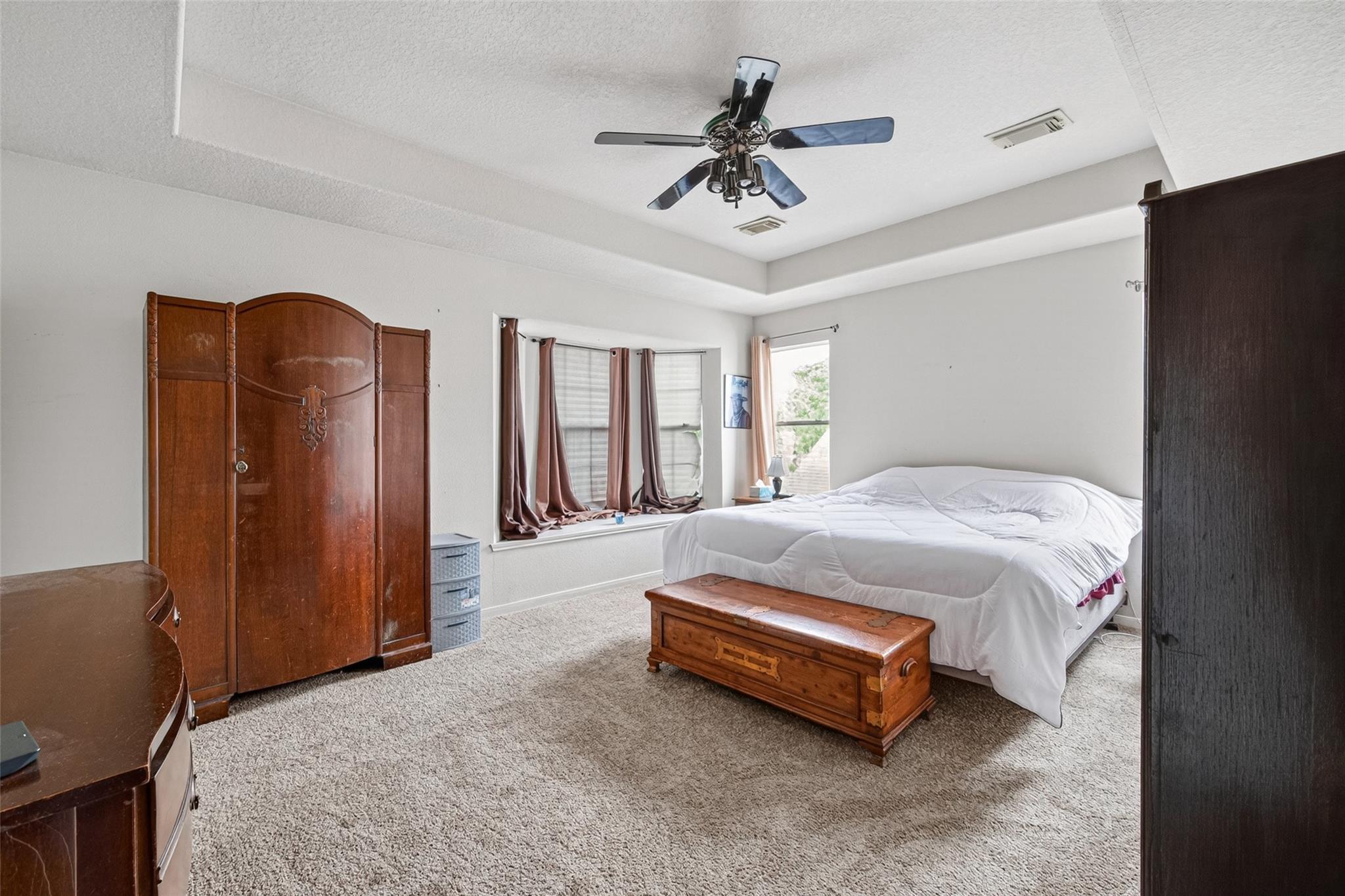 19427 Juniper Vale Circle