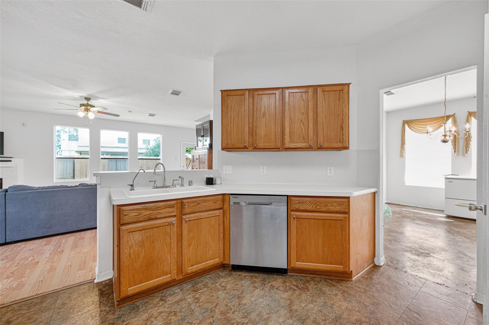 19427 Juniper Vale Circle
