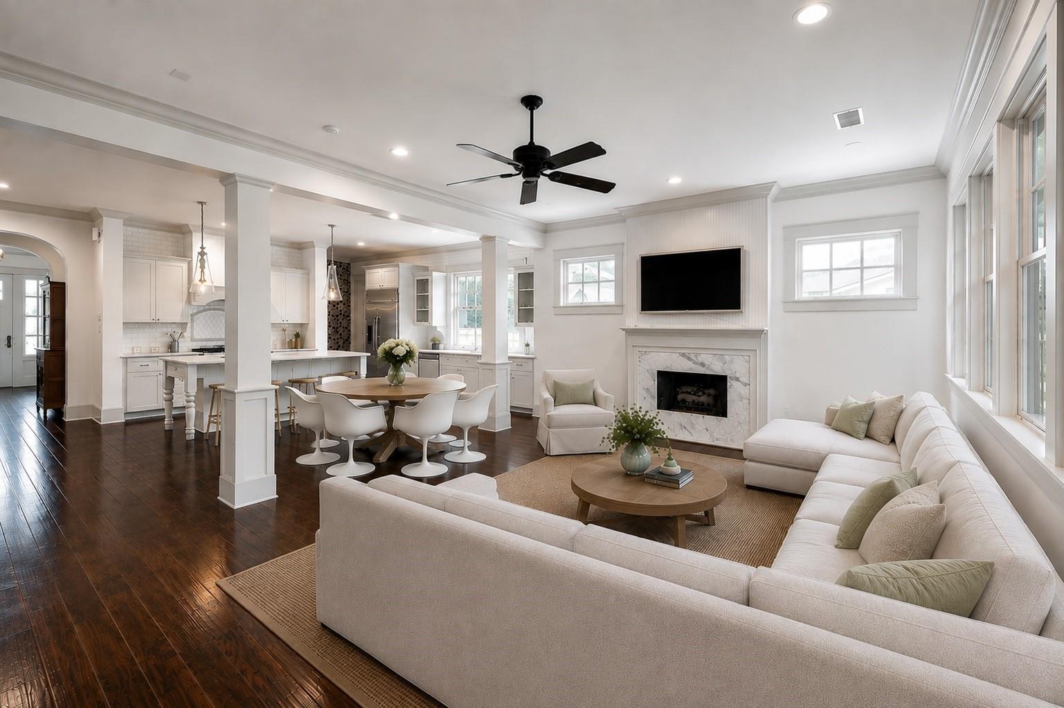 8409 Majestic Lake Court
