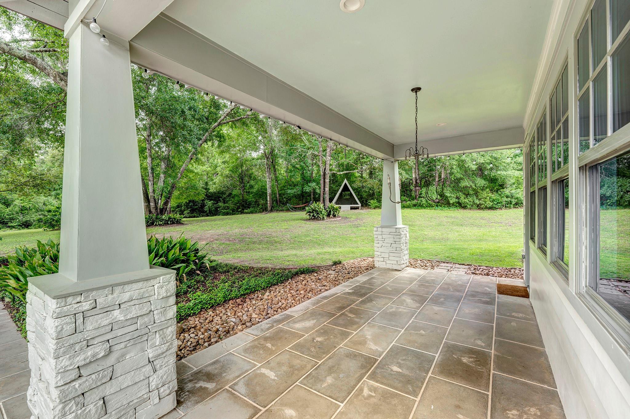8409 Majestic Lake Court