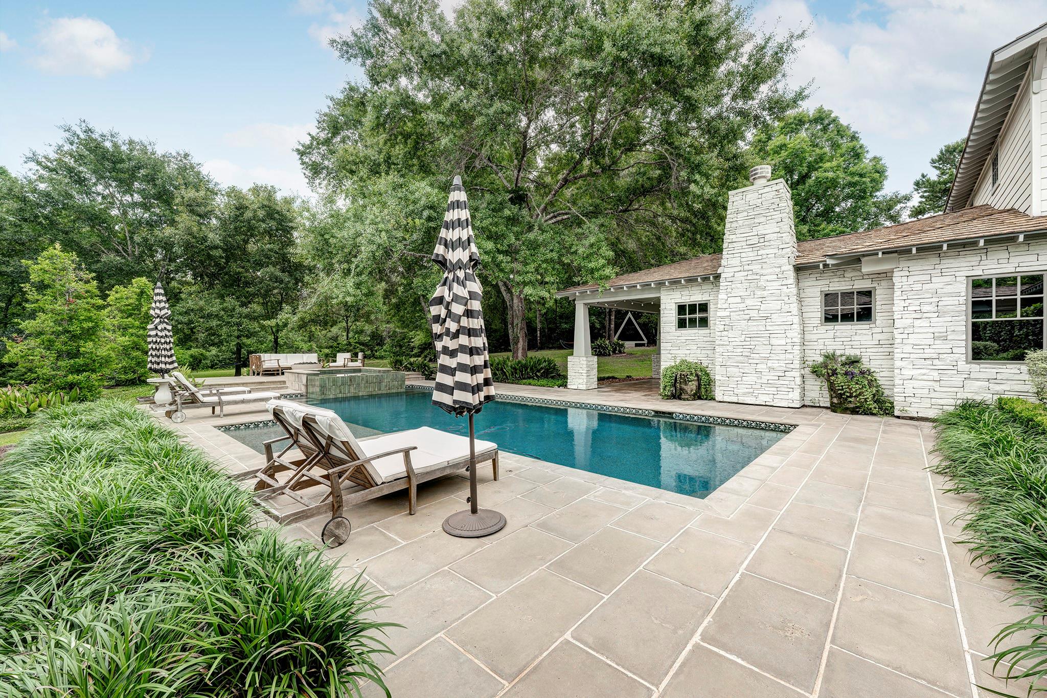 8409 Majestic Lake Court