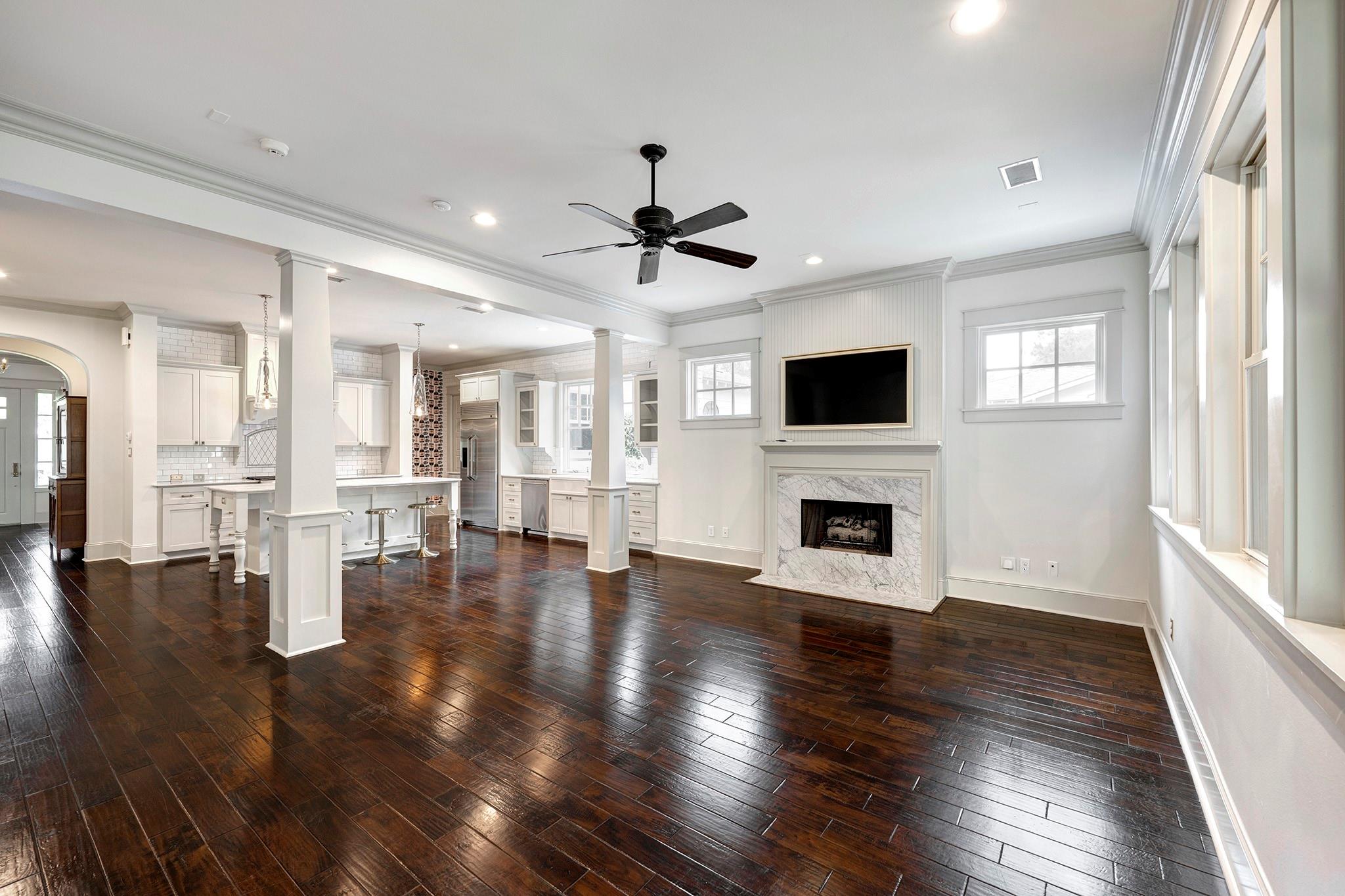 8409 Majestic Lake Court