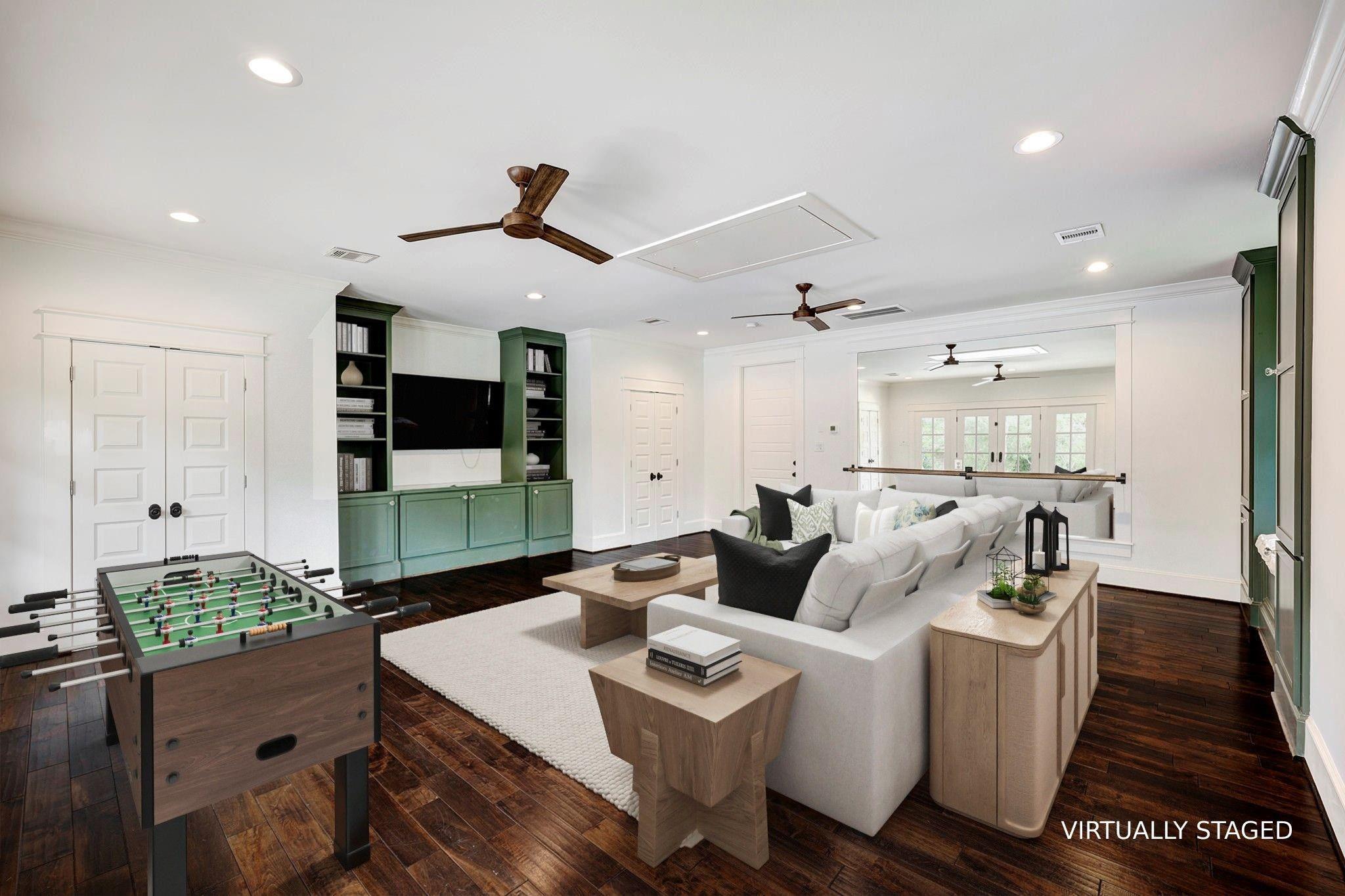 8409 Majestic Lake Court
