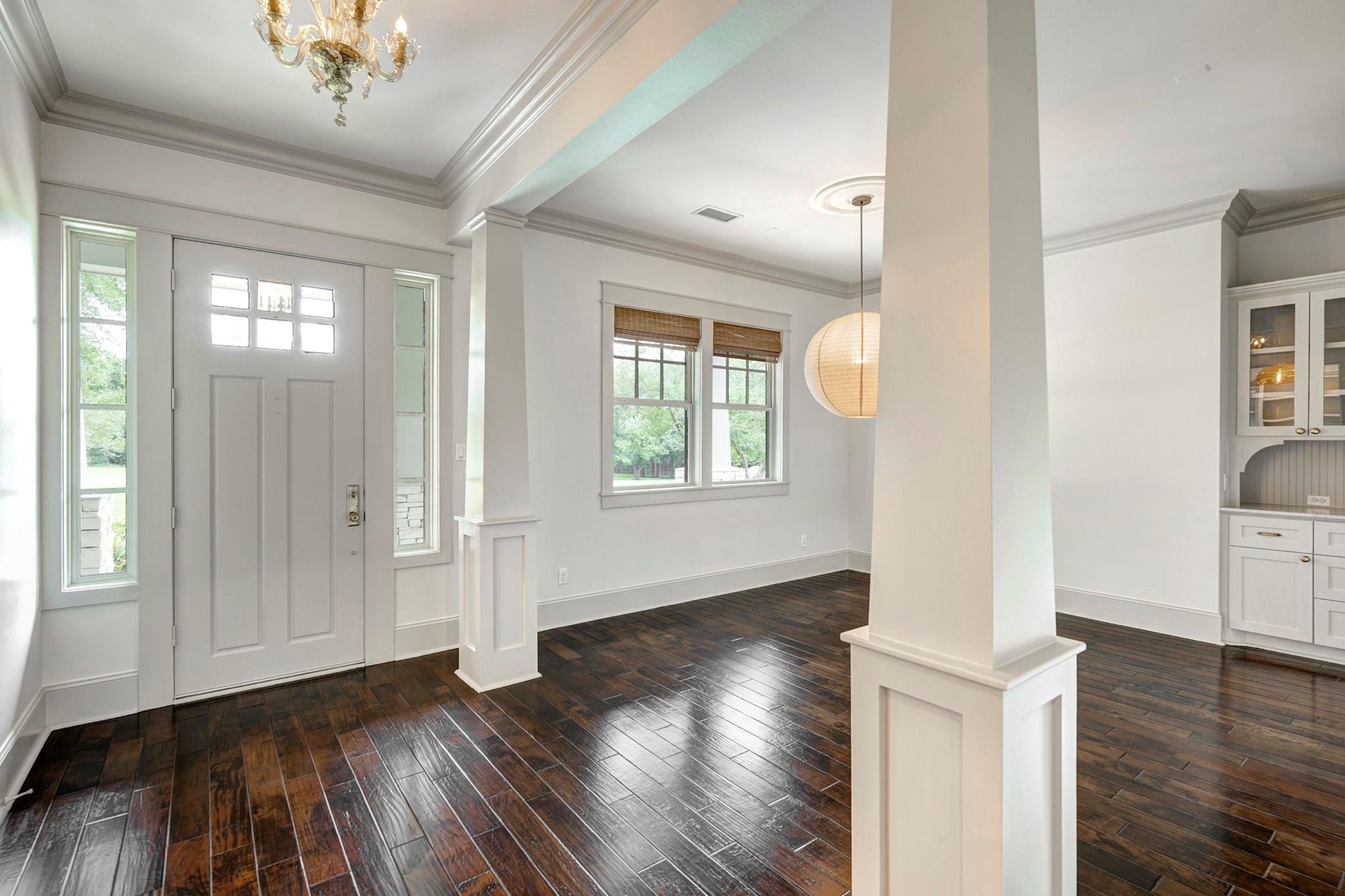 8409 Majestic Lake Court