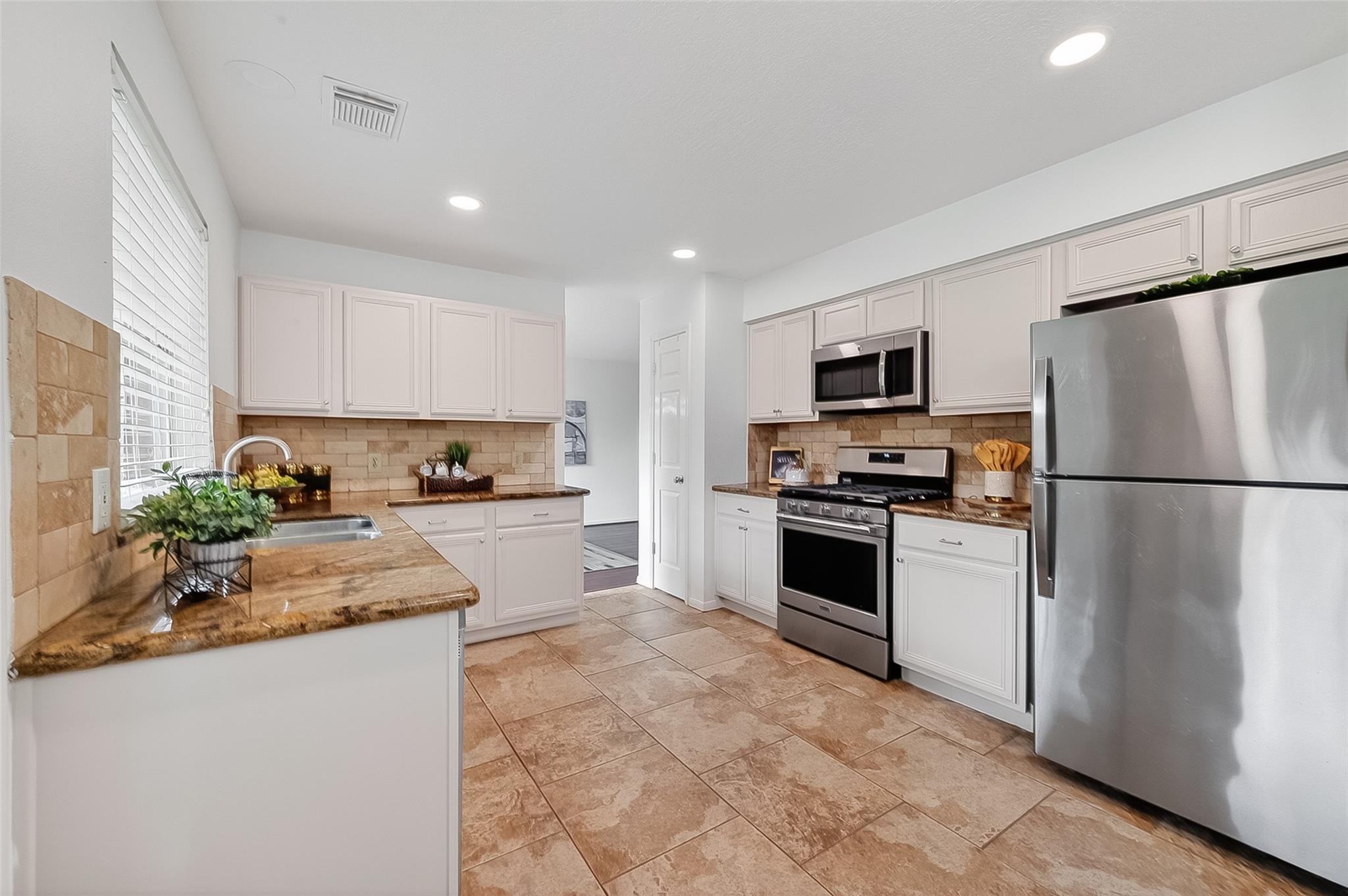 22907 Rainbow Bend Lane