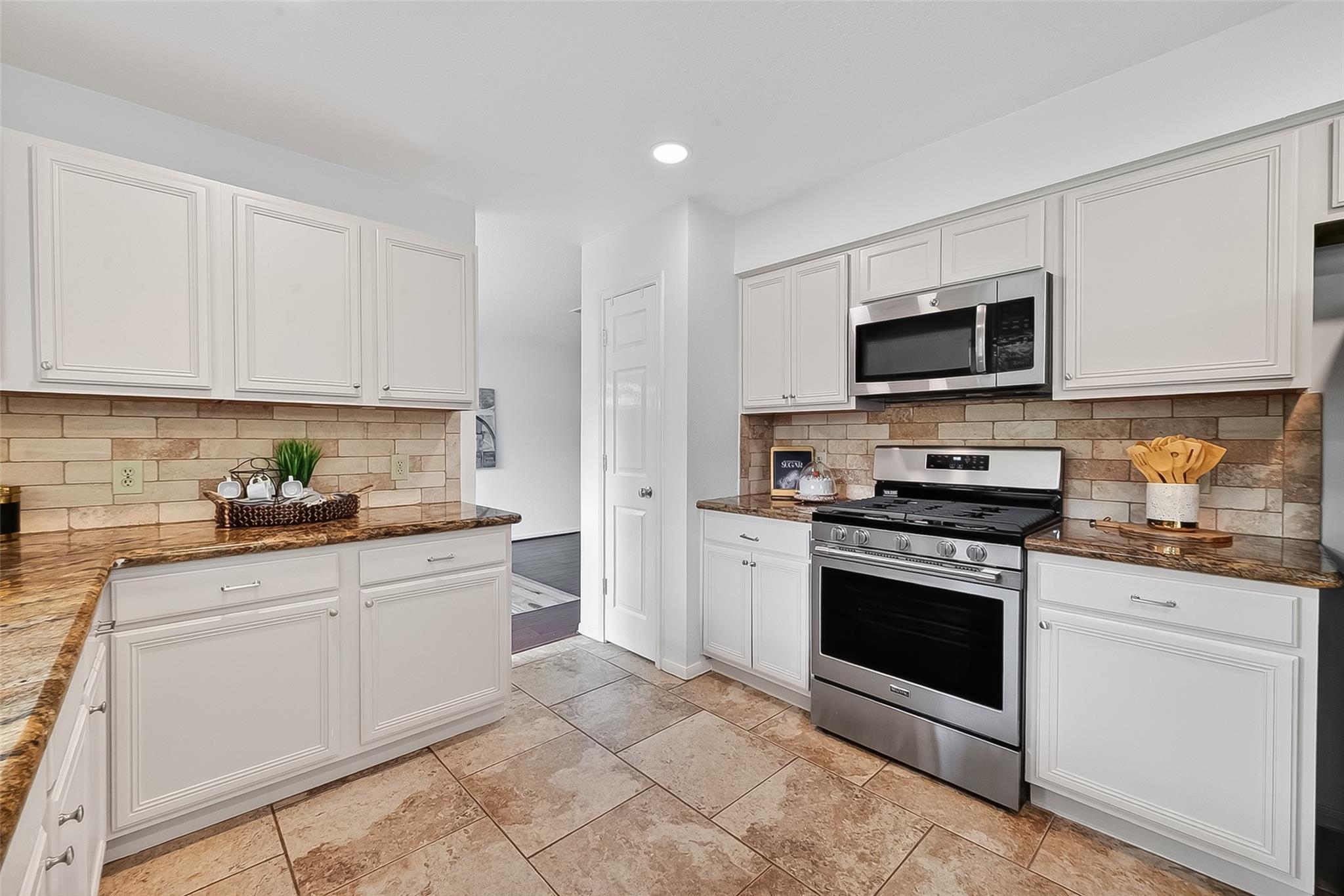 22907 Rainbow Bend Lane