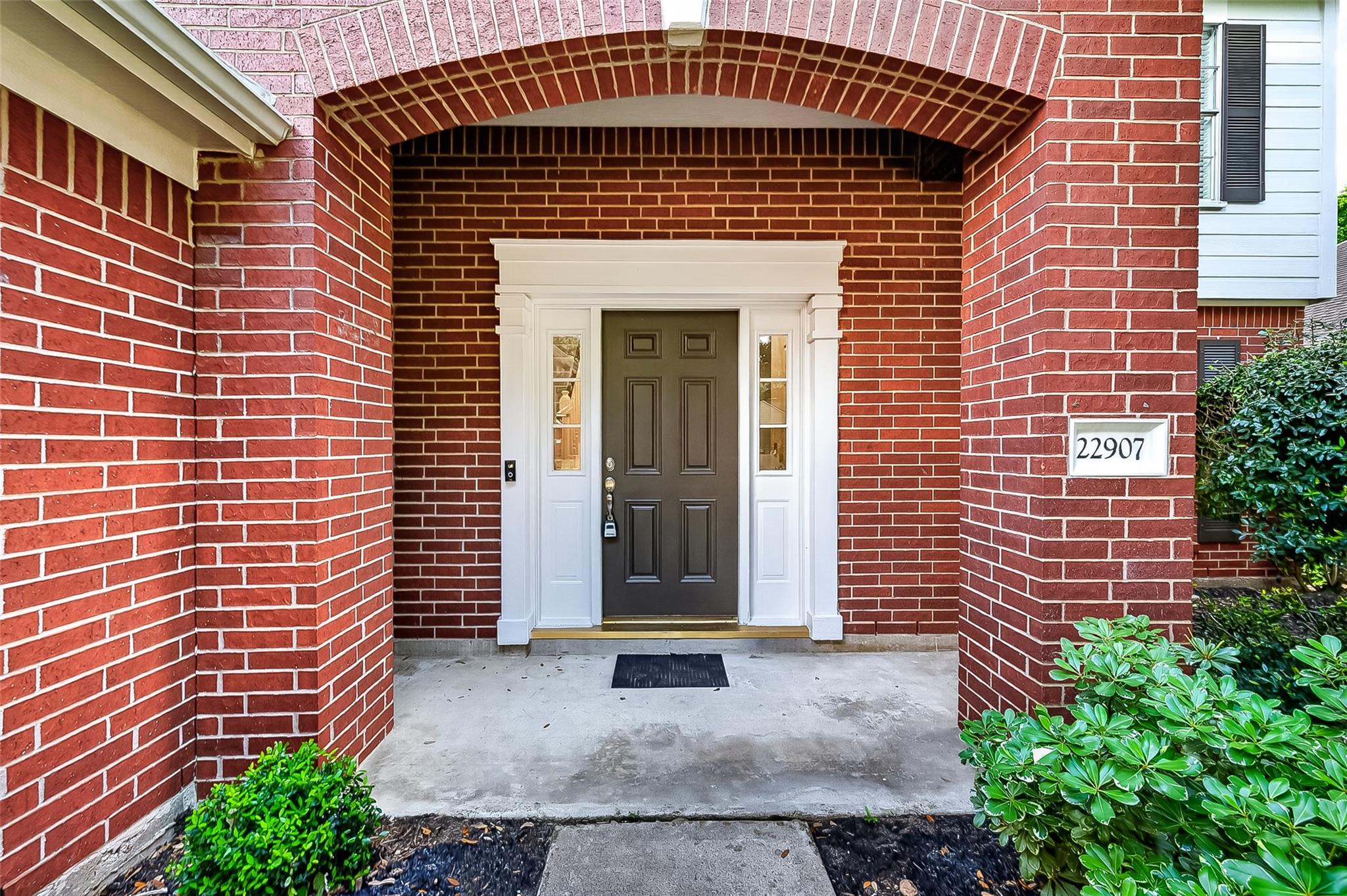 22907 Rainbow Bend Lane