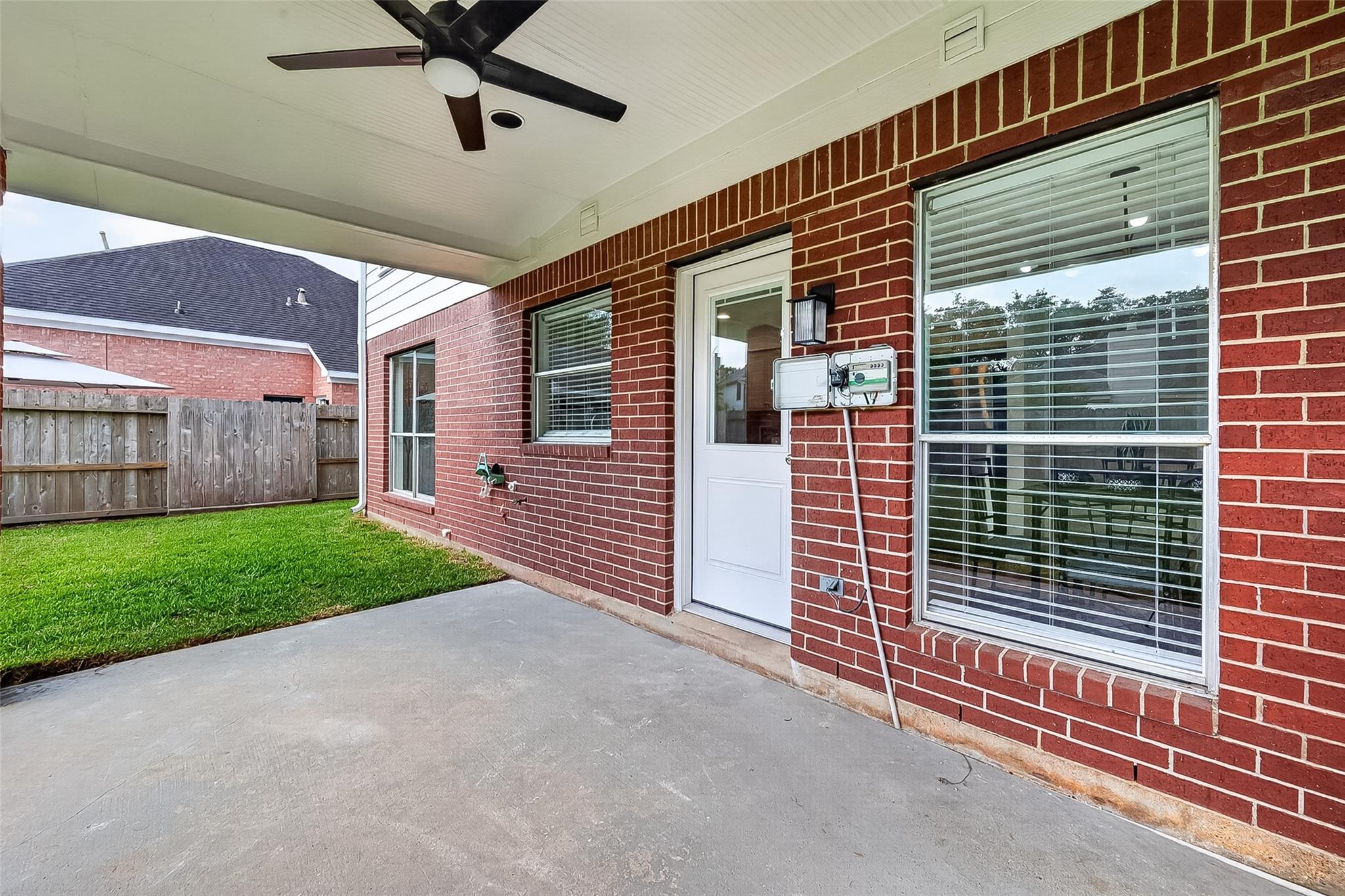 22907 Rainbow Bend Lane