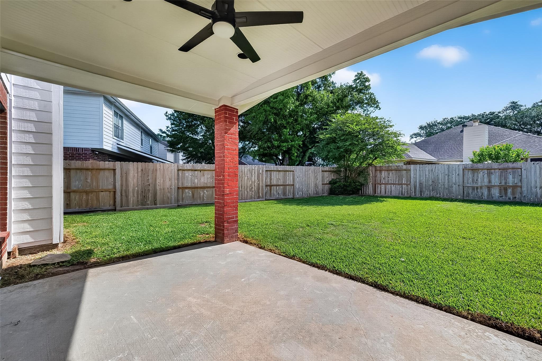 22907 Rainbow Bend Lane