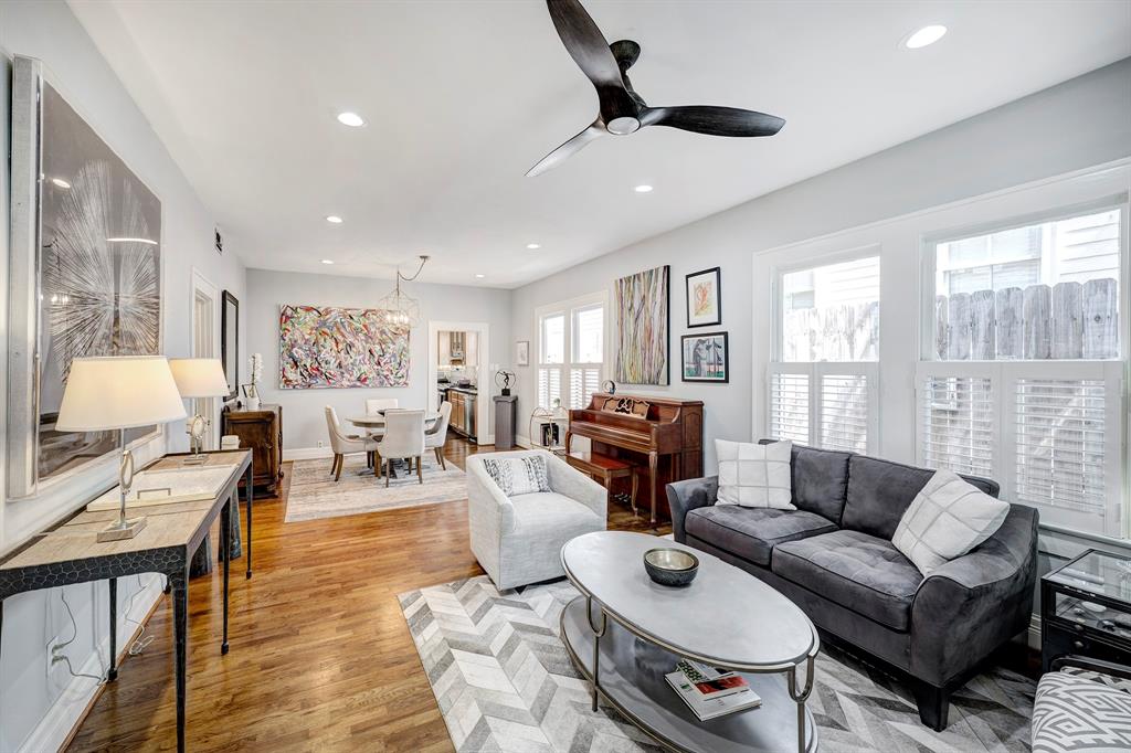 1229 Cortlandt Street