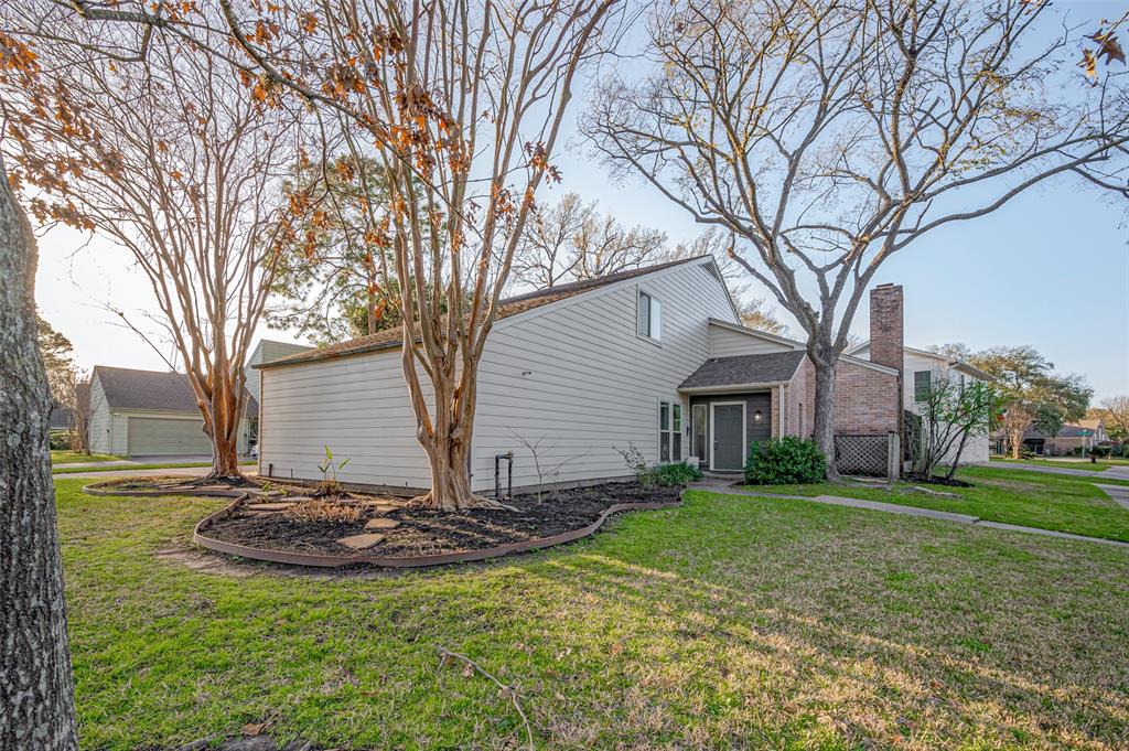 11502 Rocky Bend Drive