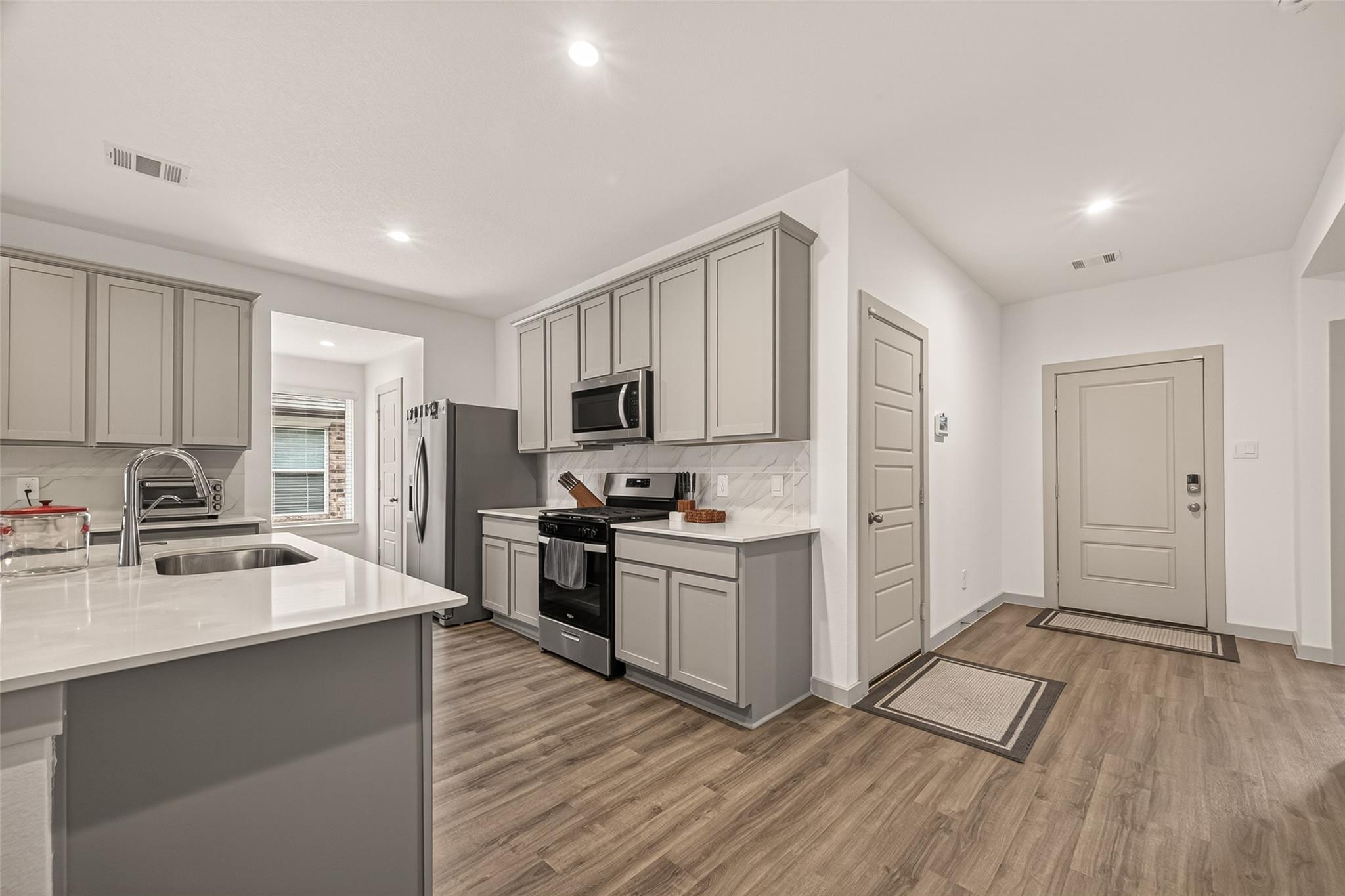 1119 Kinder Sky Lane