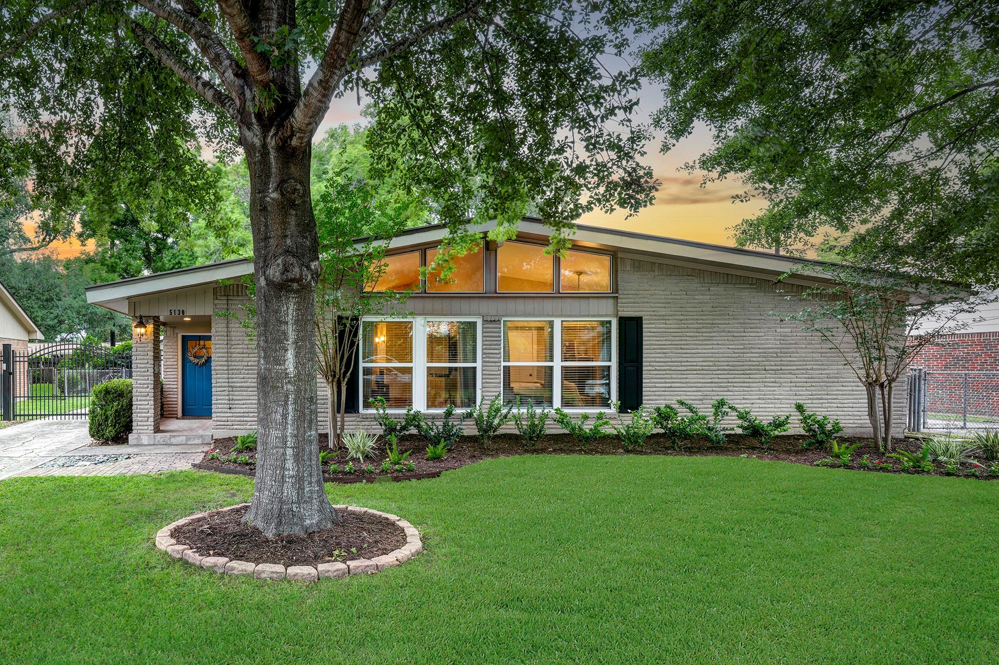 5130 Kingfisher Drive