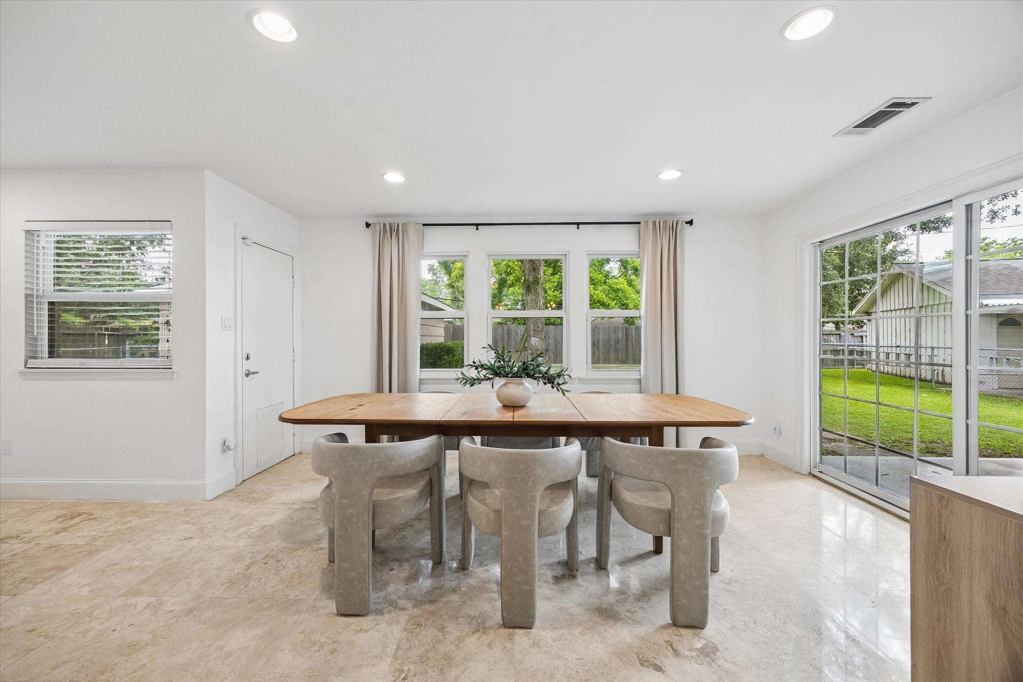5130 Kingfisher Drive