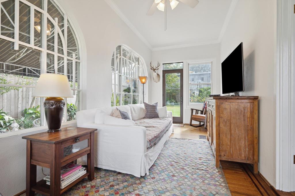 222 Westmoreland Street