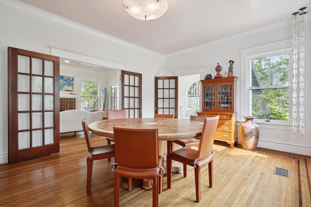 222 Westmoreland Street