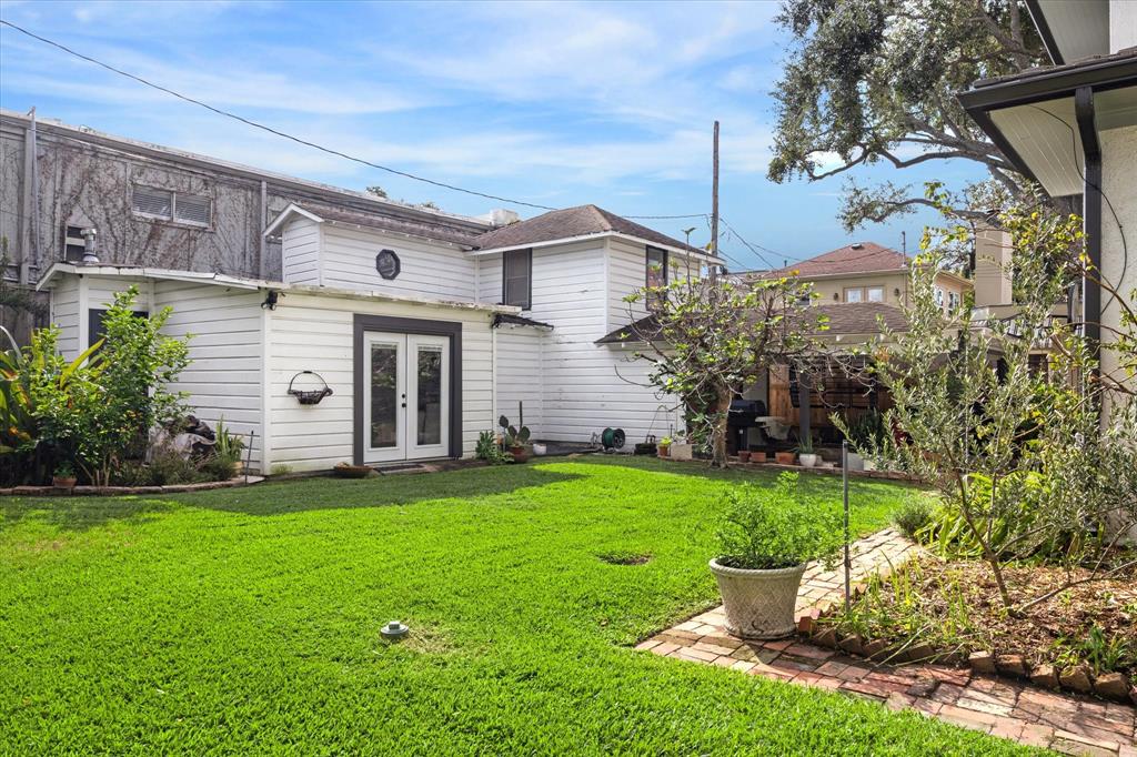 222 Westmoreland Street