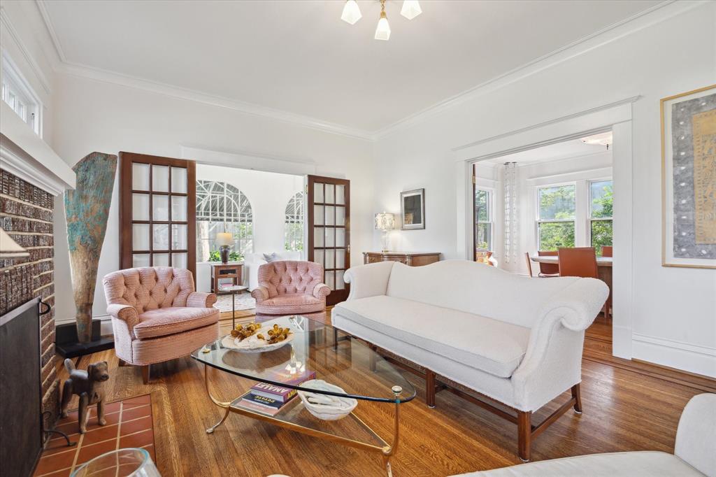 222 Westmoreland Street