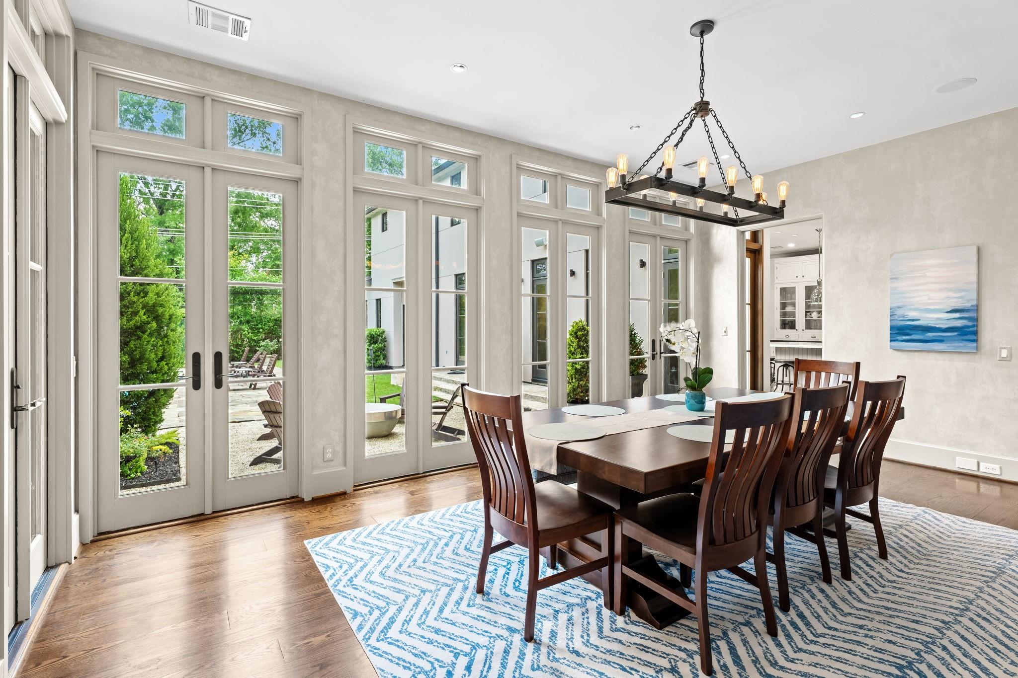 1116 Danbury Road
