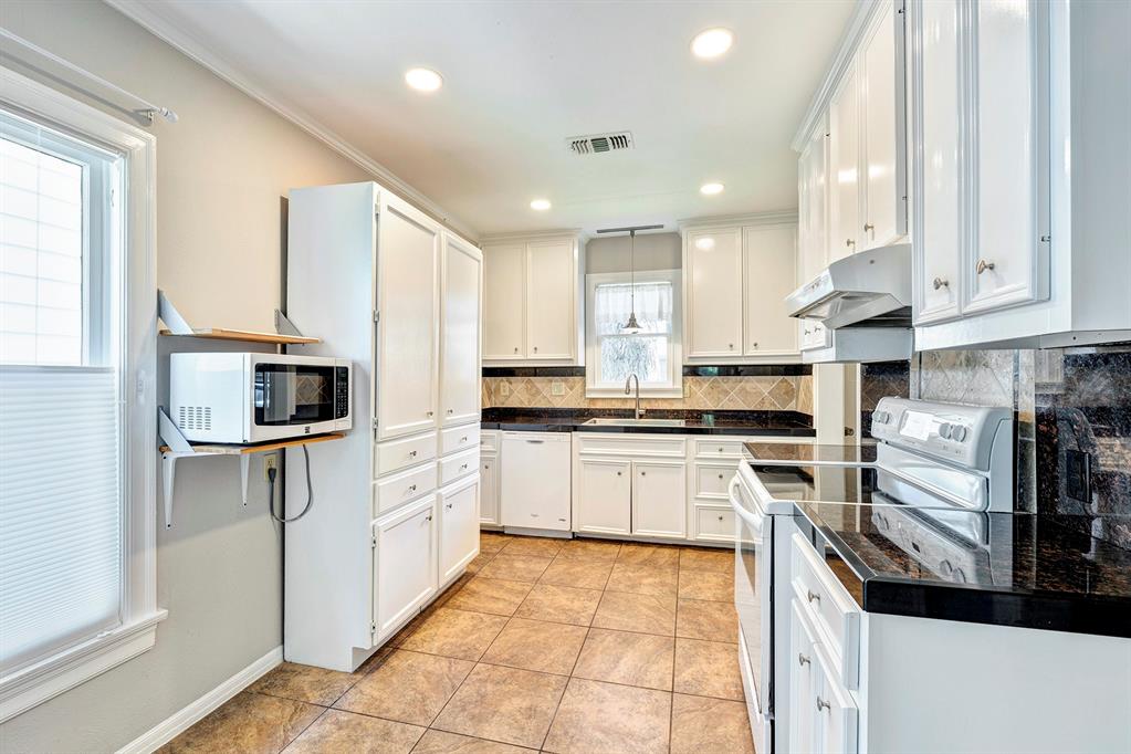117 E 26th Street