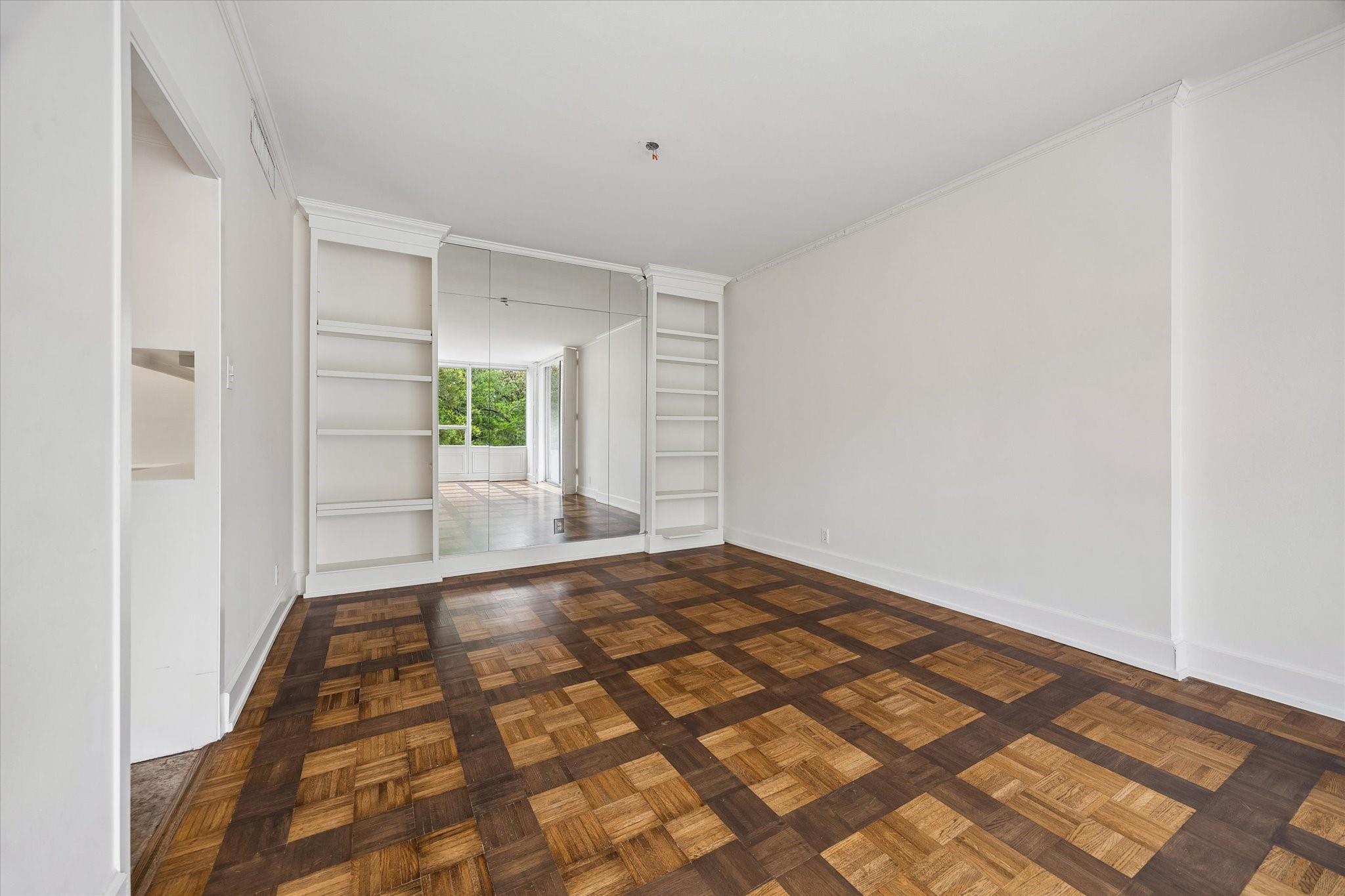 2701 Westheimer Road # 2B