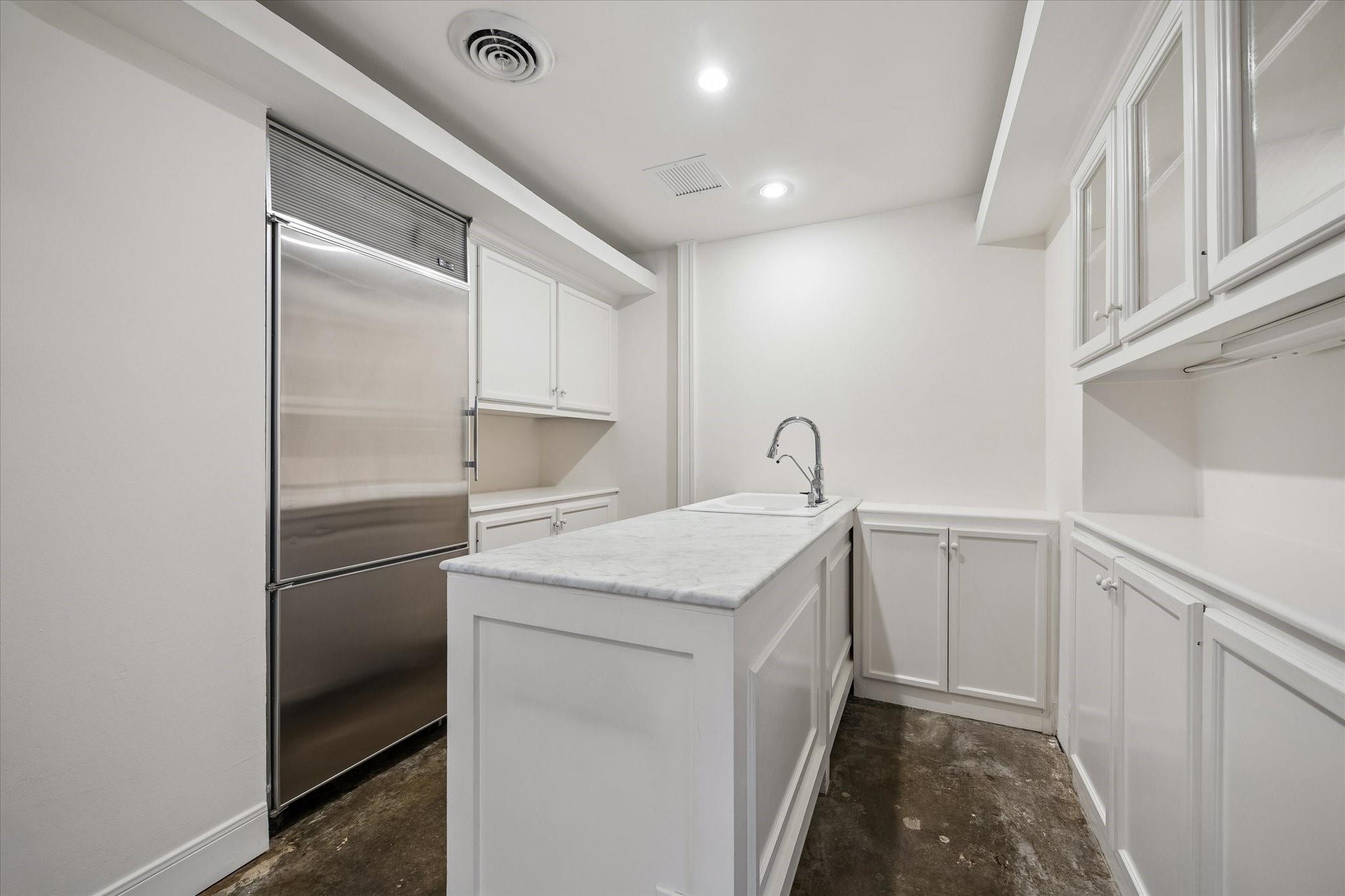 2701 Westheimer Road # 2B