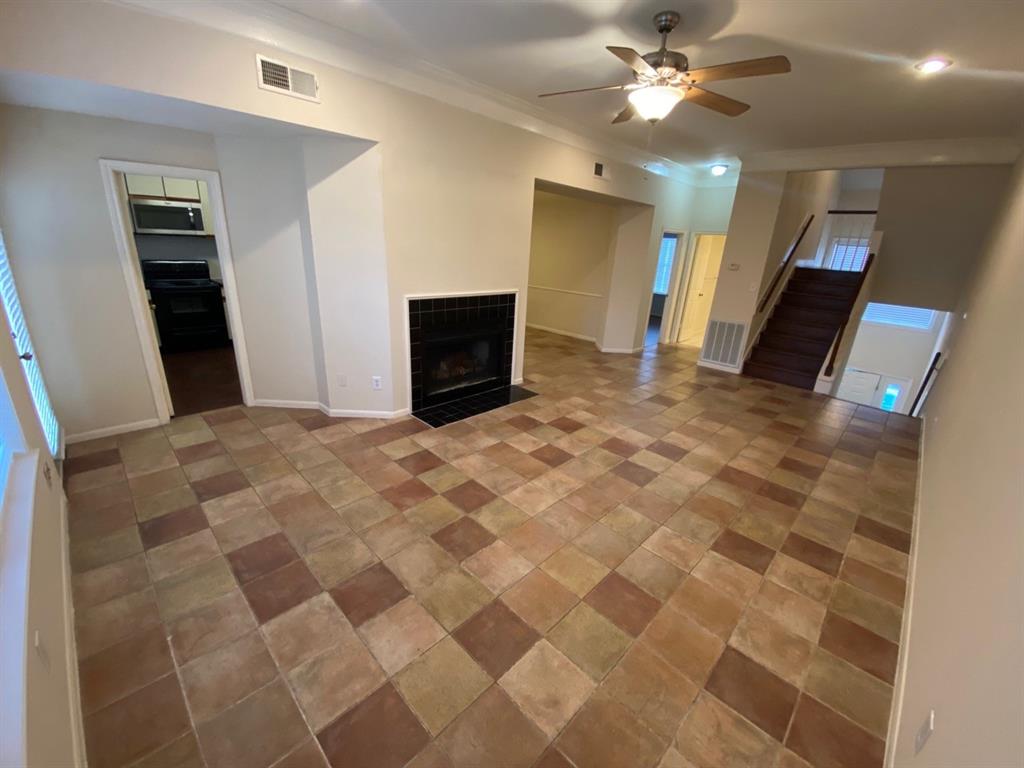 623 Hawthorne Street # 4