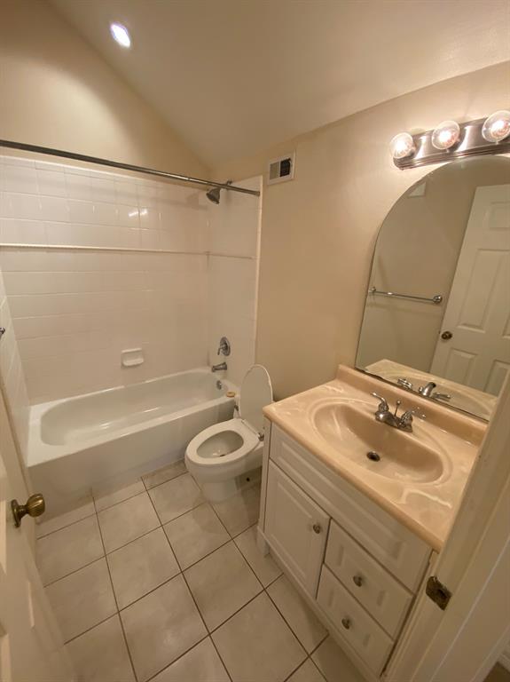 623 Hawthorne Street # 4