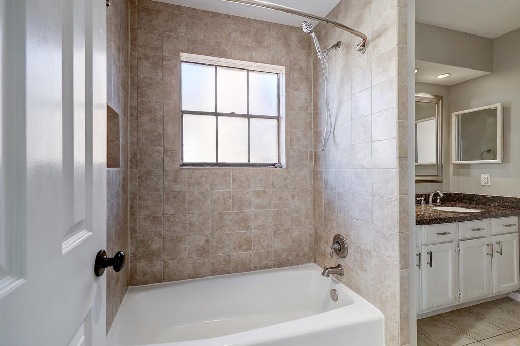 3200 Bellefontaine Street # 67