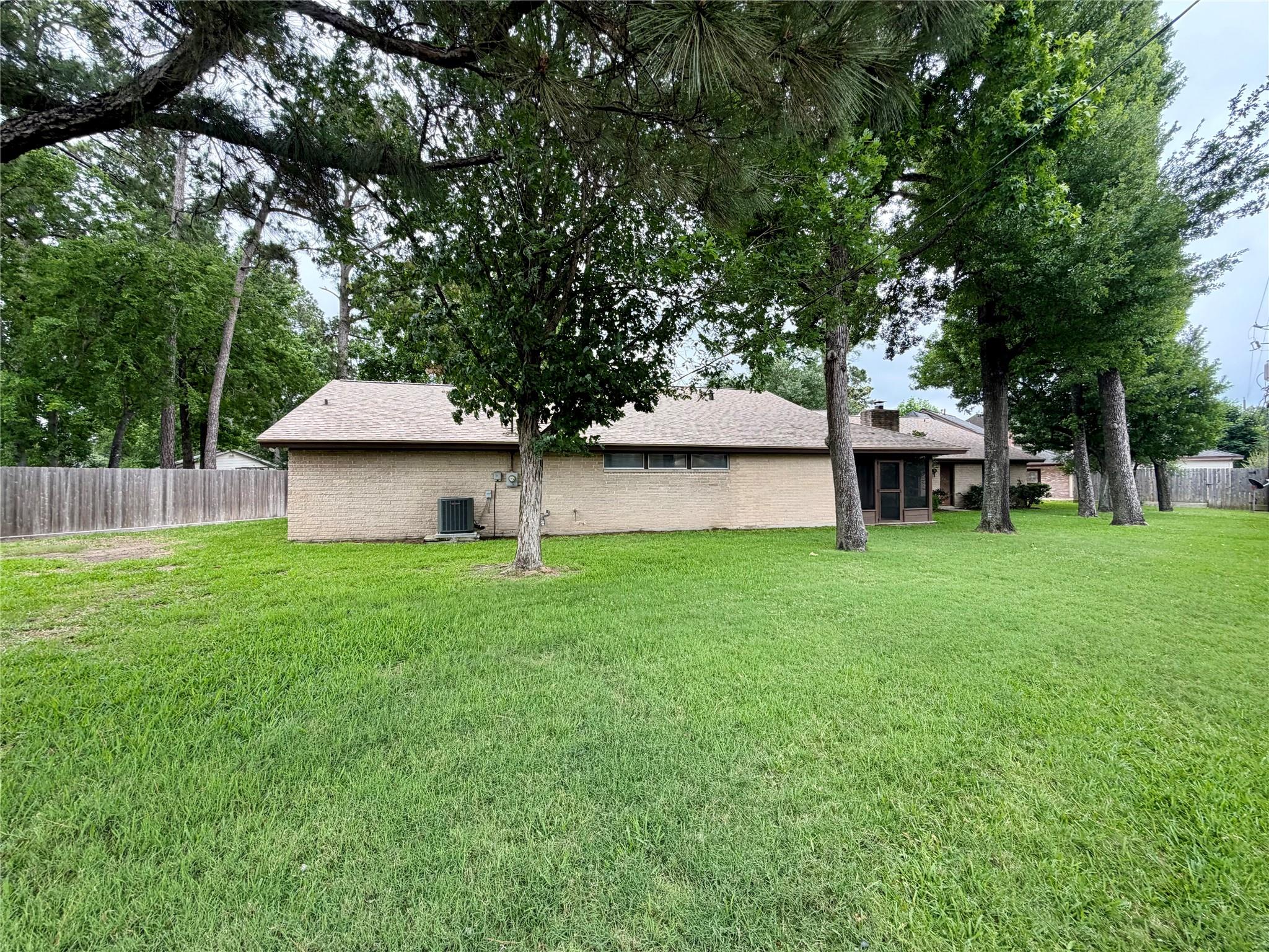 16719 Mandeville Court