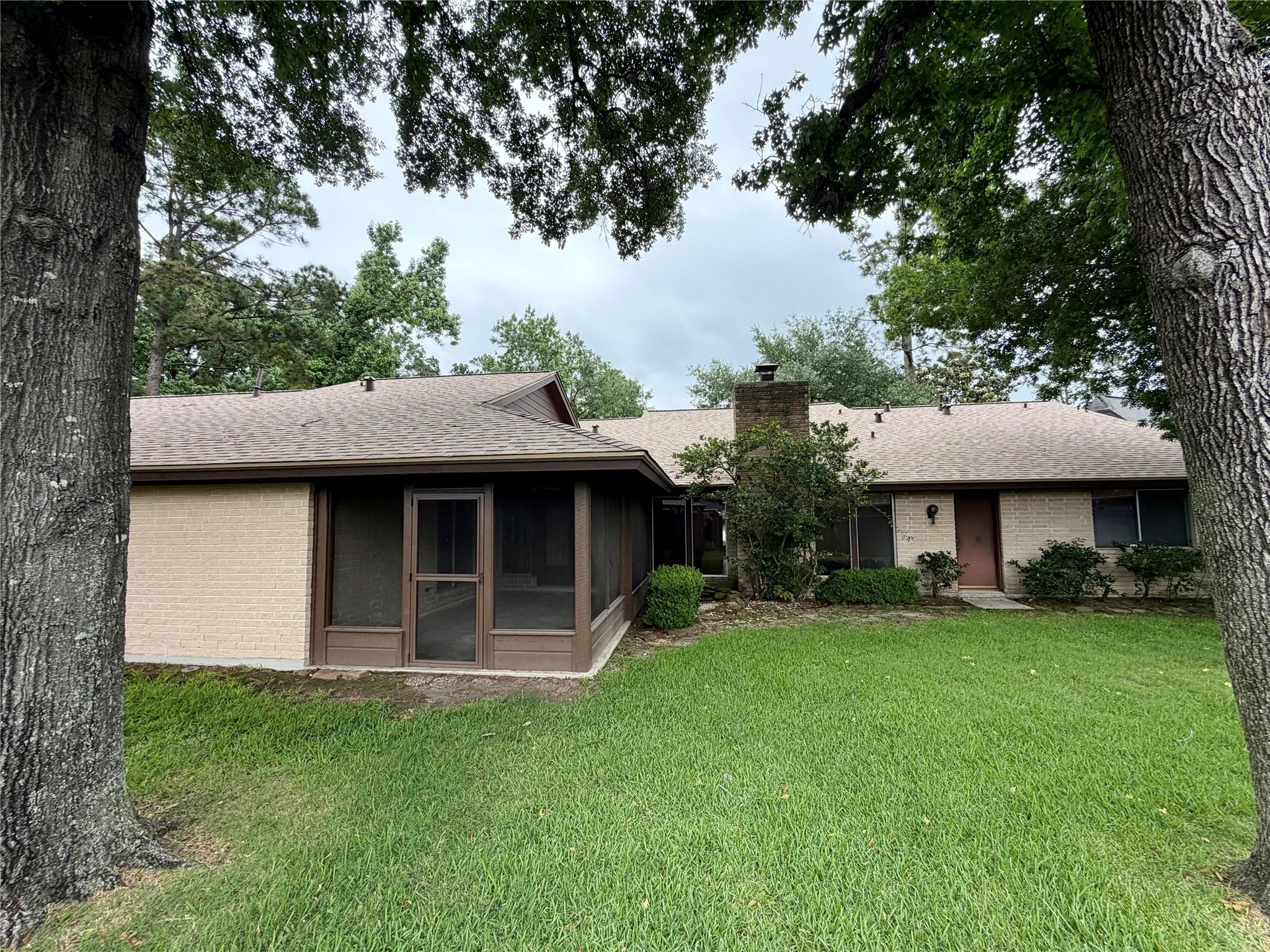 16719 Mandeville Court