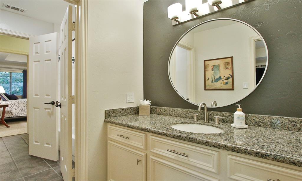 37702 Pinwood Court