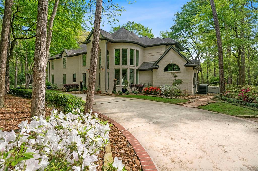 37702 Pinwood Court