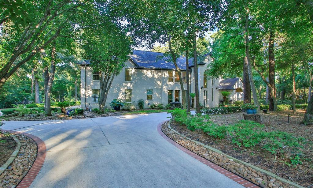 37702 Pinwood Court
