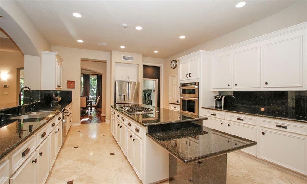 37702 Pinwood Court