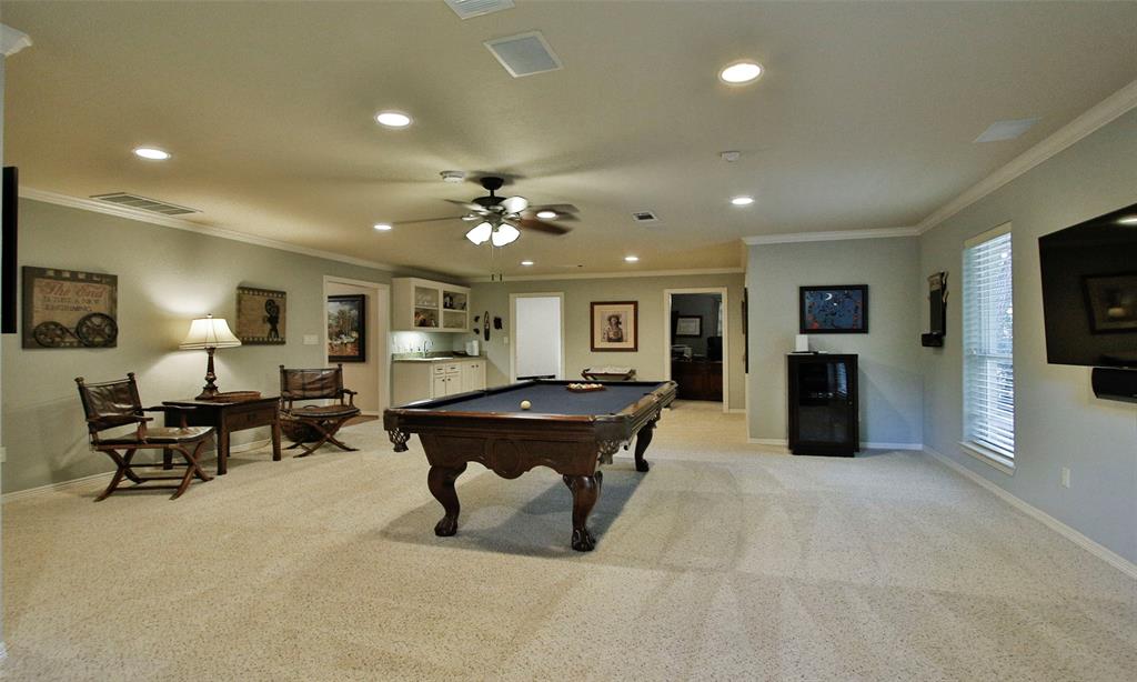 37702 Pinwood Court